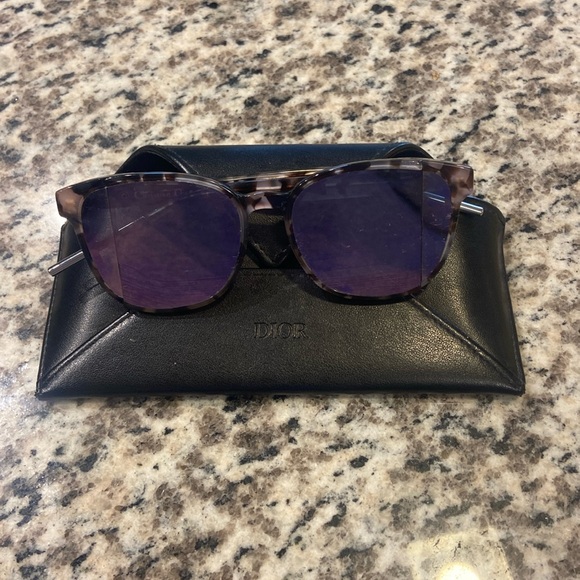 Dior Sunglasses - Picture 2 of 9